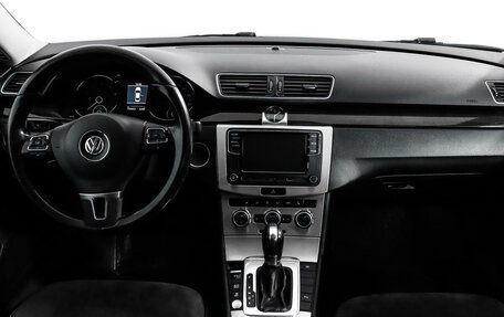 Volkswagen Passat B7, 2013 год, 1 099 555 рублей, 14 фотография