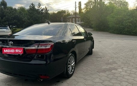 Toyota Camry, 2017 год, 2 590 000 рублей, 6 фотография