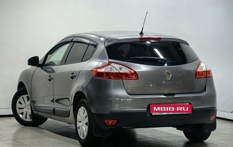 Renault Megane III, 2012 год, 689 000 рублей, 2 фотография