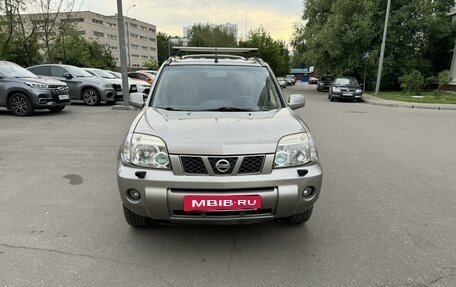 Nissan X-Trail, 2005 год, 600 000 рублей, 2 фотография