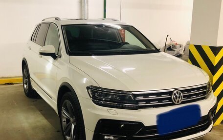 Volkswagen Tiguan II, 2020 год, 3 700 000 рублей, 2 фотография