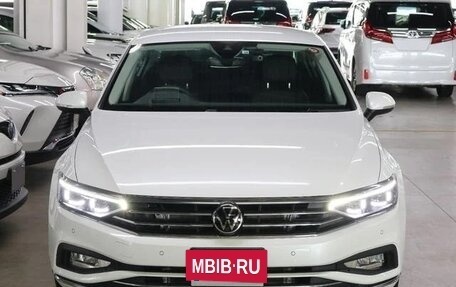 Volkswagen Passat B8 рестайлинг, 2020 год, 1 672 000 рублей, 10 фотография