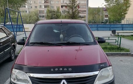 Renault Logan I, 2011 год, 380 000 рублей, 2 фотография