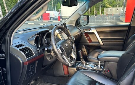 Toyota Land Cruiser Prado 150 рестайлинг 2, 2014 год, 3 499 000 рублей, 11 фотография