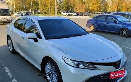 Toyota Camry, 2020 год, 3 730 000 рублей, 3 фотография