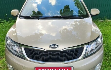 KIA Rio III рестайлинг, 2013 год, 820 000 рублей, 3 фотография