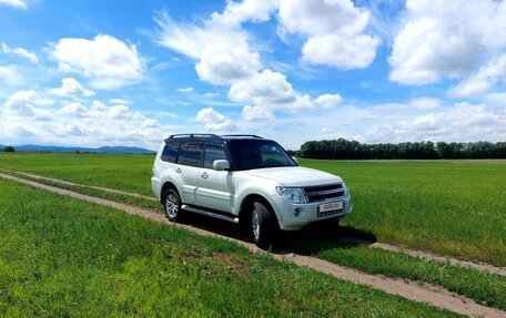 Mitsubishi Pajero IV, 2014 год, 2 999 000 рублей, 5 фотография