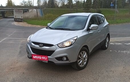 Hyundai ix35 I рестайлинг, 2011 год, 950 000 рублей, 1 фотография