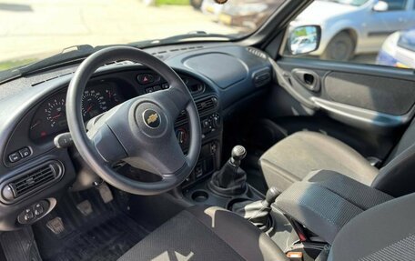 Chevrolet Niva I рестайлинг, 2017 год, 815 000 рублей, 13 фотография