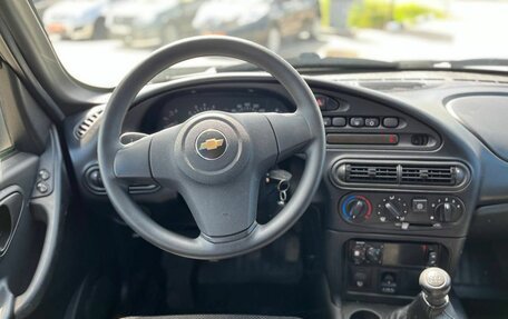Chevrolet Niva I рестайлинг, 2017 год, 815 000 рублей, 27 фотография