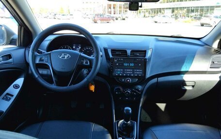 Hyundai Solaris II рестайлинг, 2014 год, 950 000 рублей, 9 фотография