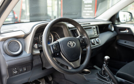 Toyota RAV4, 2013 год, 2 034 000 рублей, 22 фотография