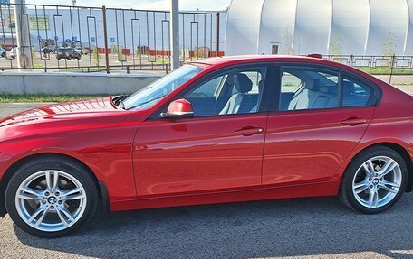 BMW 3 серия, 2014 год, 1 735 000 рублей, 11 фотография