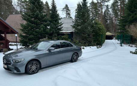 Mercedes-Benz E-Класс, 2020 год, 5 700 000 рублей, 1 фотография