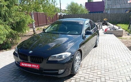 BMW 5 серия, 2011 год, 2 500 000 рублей, 3 фотография
