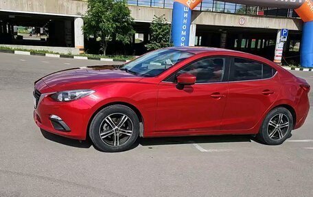 Mazda 3, 2015 год, 1 700 000 рублей, 2 фотография