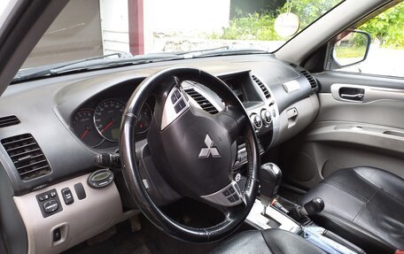 Mitsubishi Pajero Sport II рестайлинг, 2013 год, 2 500 000 рублей, 6 фотография