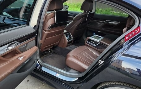 BMW 7 серия, 2017 год, 4 200 000 рублей, 8 фотография