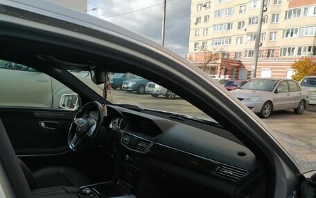 Mercedes-Benz E-Класс, 2012 год, 1 660 000 рублей, 6 фотография