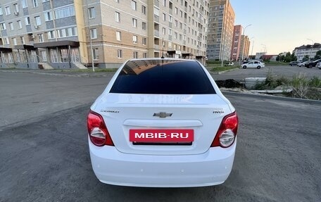 Chevrolet Aveo III, 2013 год, 820 000 рублей, 2 фотография