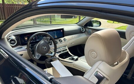 Mercedes-Benz E-Класс, 2018 год, 6 400 000 рублей, 4 фотография