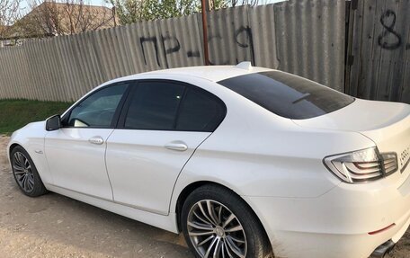 BMW 5 серия, 2012 год, 1 000 000 рублей, 3 фотография