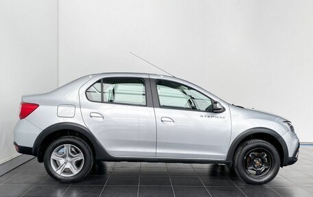 Renault Logan II, 2022 год, 1 399 900 рублей, 9 фотография