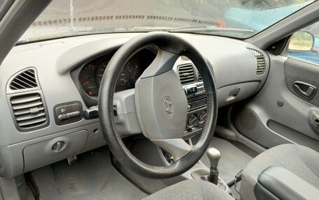 Hyundai Accent II, 2004 год, 380 000 рублей, 5 фотография