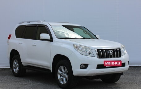 Toyota Land Cruiser Prado 150 рестайлинг 2, 2012 год, 3 440 000 рублей, 3 фотография