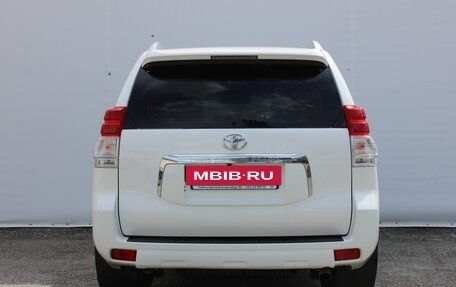 Toyota Land Cruiser Prado 150 рестайлинг 2, 2012 год, 3 440 000 рублей, 6 фотография