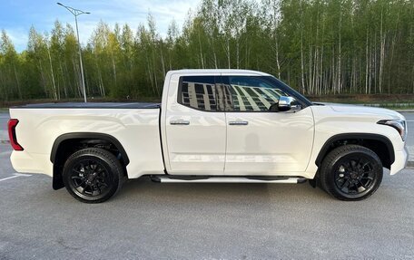 Toyota Tundra, 2022 год, 8 900 000 рублей, 5 фотография