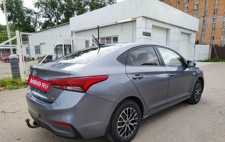 Hyundai Solaris II рестайлинг, 2017 год, 970 000 рублей, 5 фотография