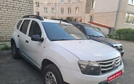 Renault Duster I рестайлинг, 2014 год, 980 000 рублей, 3 фотография