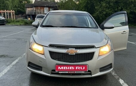 Chevrolet Cruze II, 2012 год, 800 000 рублей, 1 фотография