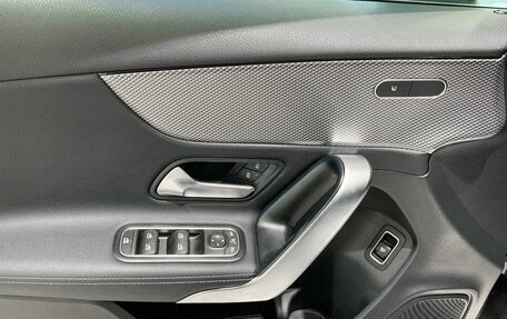 Mercedes-Benz A-Класс, 2021 год, 3 149 000 рублей, 23 фотография