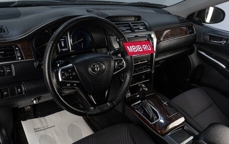 Toyota Camry, 2016 год, 2 749 000 рублей, 8 фотография