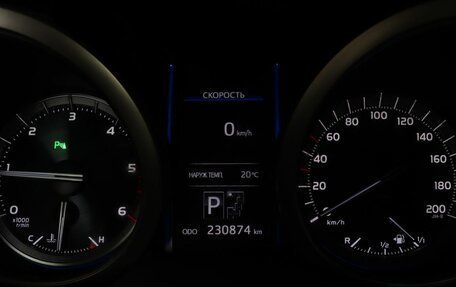 Toyota Land Cruiser Prado 150 рестайлинг 2, 2017 год, 4 299 000 рублей, 12 фотография