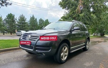 Volkswagen Touareg III, 2005 год, 1 100 000 рублей, 2 фотография