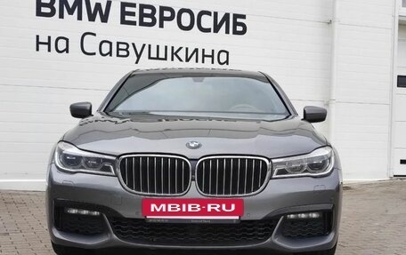 BMW 7 серия, 2018 год, 4 600 000 рублей, 3 фотография