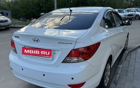 Hyundai Solaris II рестайлинг, 2012 год, 950 000 рублей, 4 фотография