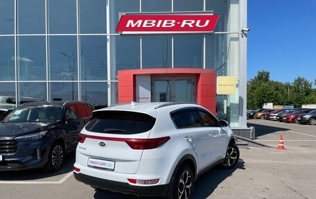 KIA Sportage IV рестайлинг, 2016 год, 2 075 000 рублей, 5 фотография