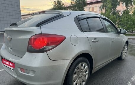 Chevrolet Cruze II, 2012 год, 800 000 рублей, 4 фотография