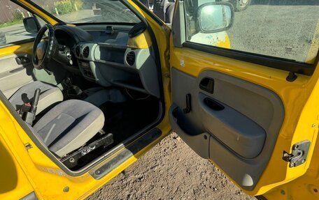 Renault Kangoo II рестайлинг, 2002 год, 145 000 рублей, 4 фотография