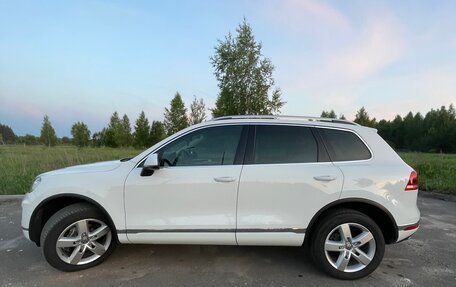 Volkswagen Touareg III, 2014 год, 3 100 000 рублей, 1 фотография