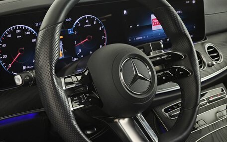 Mercedes-Benz E-Класс, 2022 год, 6 200 000 рублей, 16 фотография