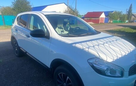 Nissan Qashqai, 2013 год, 1 350 000 рублей, 2 фотография