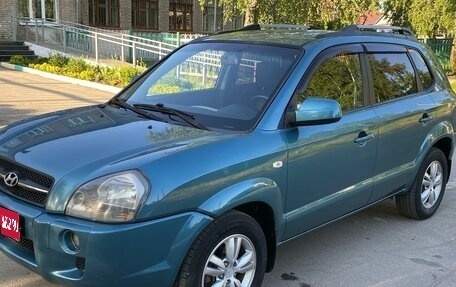 Hyundai Tucson III, 2006 год, 840 000 рублей, 1 фотография