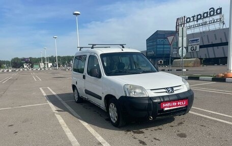 Peugeot Partner II рестайлинг 2, 2010 год, 449 000 рублей, 2 фотография