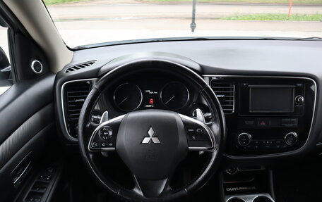 Mitsubishi Outlander III рестайлинг 3, 2013 год, 1 459 000 рублей, 15 фотография