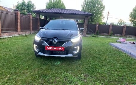 Renault Kaptur I рестайлинг, 2018 год, 1 583 000 рублей, 6 фотография